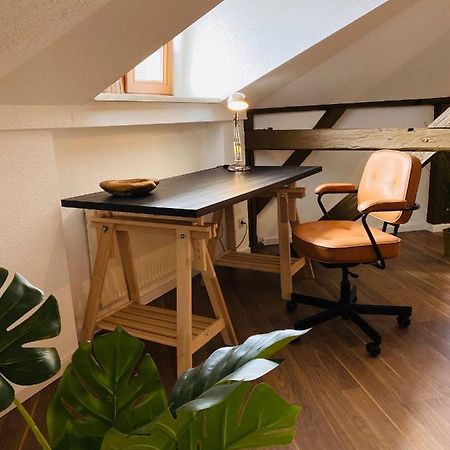 Yourfavoritebed Designapartment Im Zentrum 10 Цвікау Екстер'єр фото