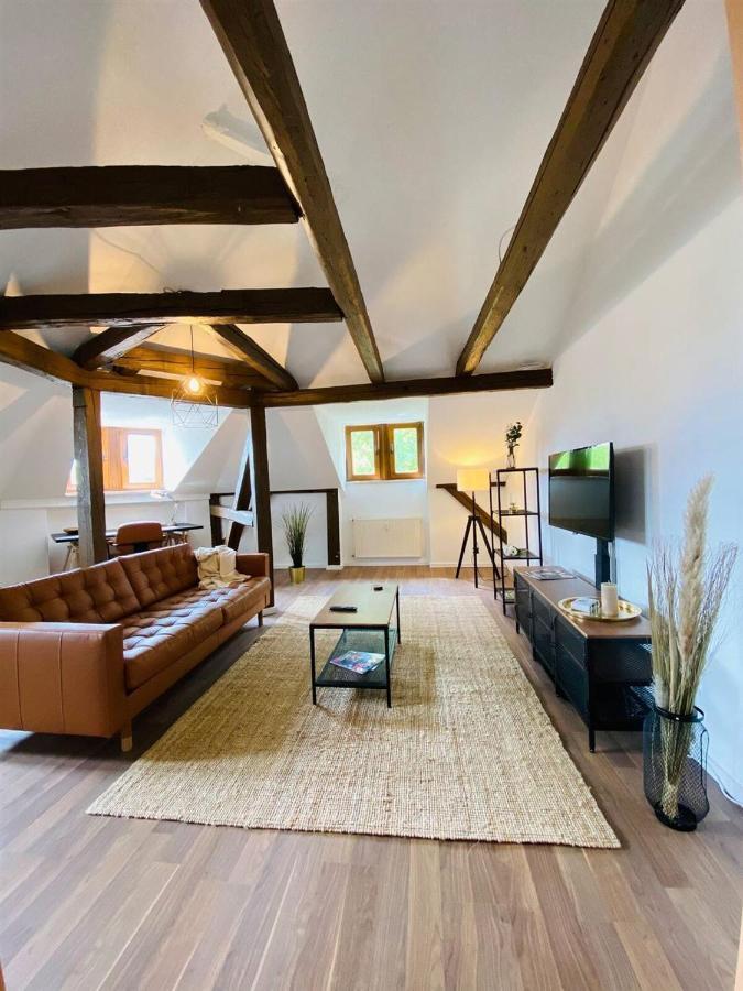 Yourfavoritebed Designapartment Im Zentrum 10 Цвікау Екстер'єр фото